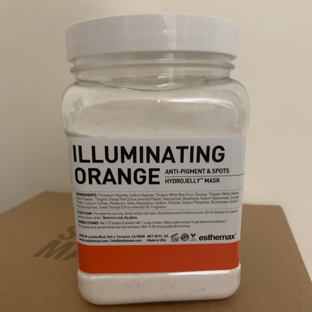 Esthemax *SEALED* Illuminating Orange mask